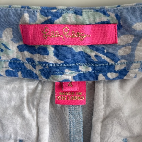 Lilly Pulitzer Callahan Knit Short Blue Peri Turtley Awesome Size 4 Stretch - Picture 5 of 9